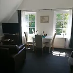 Apartment Gutshaus Tussen Schwerin En Wismar