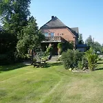Apartment Gutshaus Tussen Schwerin En Wismar *