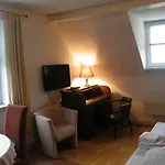 Apartment Gutshaus Tussen Schwerin En Wismar