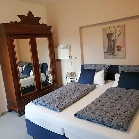 Apartment Gutshaus Wismar Dämelow