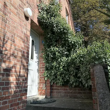 Gutshaus Tussen Schwerin En Wismar Apartmán