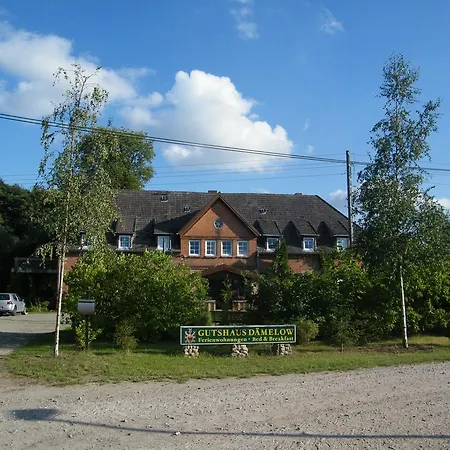 Gutshaus Tussen Schwerin En Wismar
