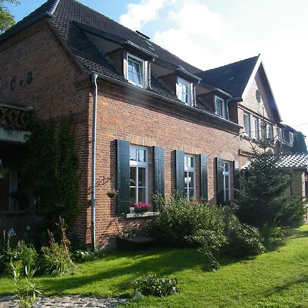 شقة Gutshaus Tussen Schwerin En Wismar Dämelow