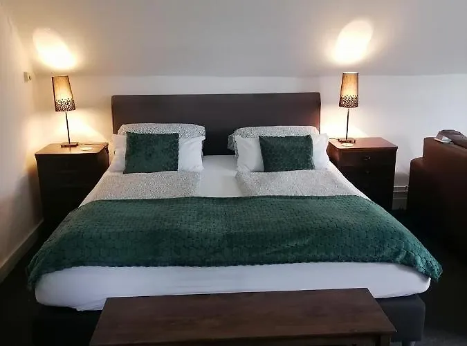 Gutshaus Tussen Schwerin En Wismar アパート *